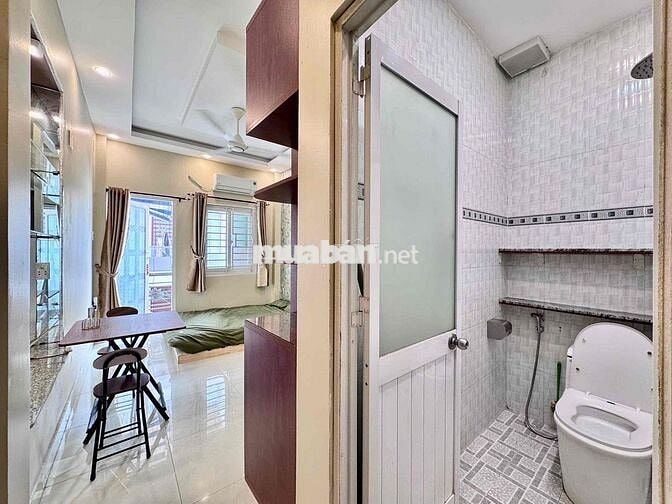 Cho Thuê Căn Hộ Bancol Full Nội Thất Rộng 25m2 Gần Toà Nhà Viettell