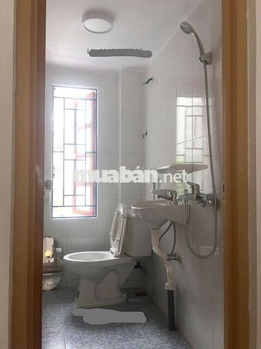 Cho thuê nhà riêng 687 Giải Phóng - 55m2 -2 tầng -2 ngủ