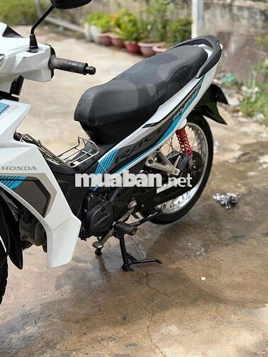 Honda wave balack 2019  biển 62 ngây chủ máy zin ê