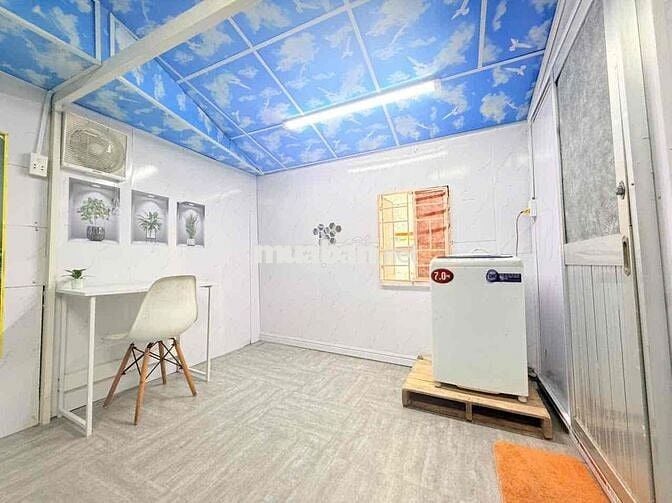 căn 2 PN Ngay gần ĐH Nguyễn Tất Thành , mặt tiền xe hơi trước nhà