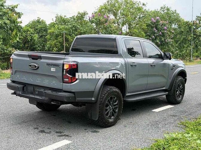 Raptor 2024 Xám Xe Đẹp Bán Tại Hãng Ford