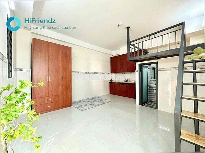 DUPLEX BAN CÔNG CỬA SỔ RỘNG RÃI MỚI SÁT HÒA BÌNH LÊ VĂN QUỚI BÌNH LONG