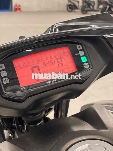 Suzuki Intruder 150 2021 900 km Đen