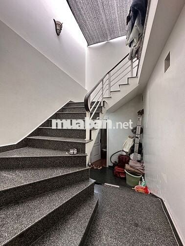 Lô 22 vị trí đắc địa bậc nhất trung tâm Gia viên