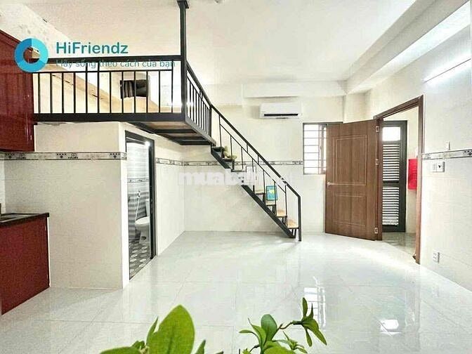 DUPLEX BAN CÔNG CỬA SỔ RỘNG RÃI MỚI SÁT HÒA BÌNH LÊ VĂN QUỚI BÌNH LONG