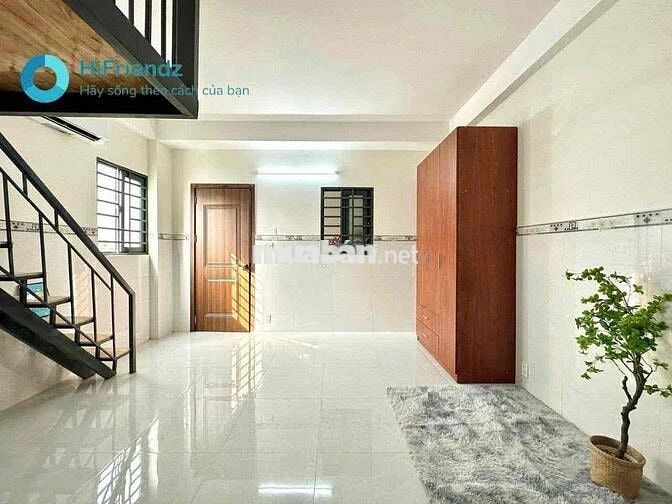 DUPLEX BAN CÔNG CỬA SỔ RỘNG RÃI MỚI SÁT HÒA BÌNH LÊ VĂN QUỚI BÌNH LONG