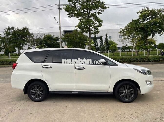 Toyota Innova 2019 G Tự động Trắng