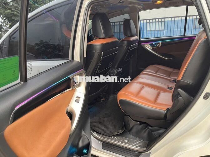 Toyota Innova 2019 G Tự động Trắng