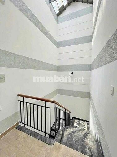 CHO THUÊ NHÀ MẶT TIỀN TÂN QUY QUẬN 7, 7x23M 5PN+ 5WC 50 TRIỆU/ THÁNG