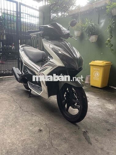 Honda Air Blade Trắng đen 34.464 km