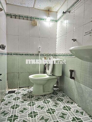 có hoa hồng giới thiệu , bán nhà 4×22 , hẻm 8m