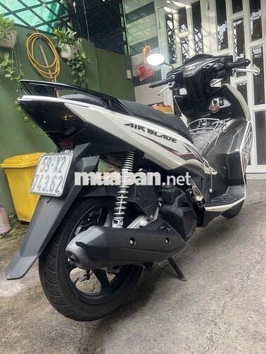 Honda Air Blade Trắng đen 34.464 km
