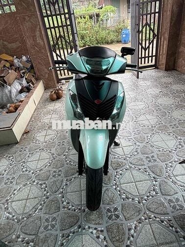 Honda SH ý 150 Trắng