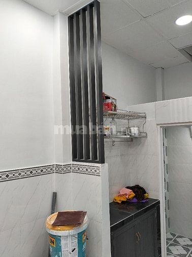 Nhà đúc 2 lầu giá rẻ Quận 11 TpHCM