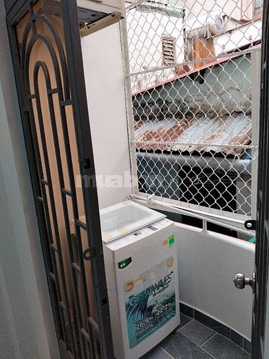 Nhà đúc 2 lầu giá rẻ Quận 11 TpHCM