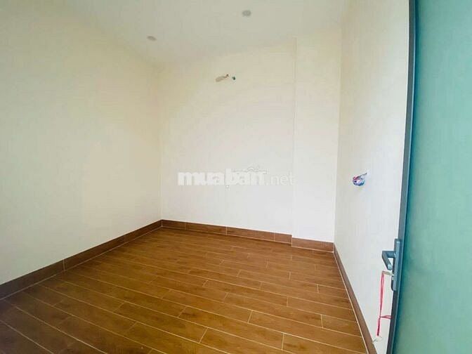 CHO THUÊ NHÀ XE HƠI ĐẬU CỬA NGUYỄN VĂN DUNG P6 3PN 2WC