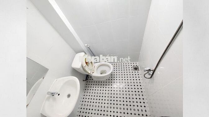 𝐓𝐎𝐈𝐋𝐄𝐓 đầy đủ, CỬA SỔ, 𝐅𝐔𝐋𝐋 GẠCH | Đ.C2 LÊ VĂN LƯƠNG(🏘️TRỌ 𝑨𝑵𝑯 𝑽𝑰𝑵𝑯)