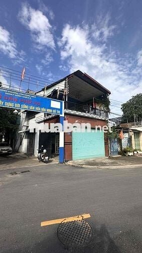 Cho thuê nhà Nguyên căn, 2 mặt tiền, 1trệt, 1 lầu, 1 gác.