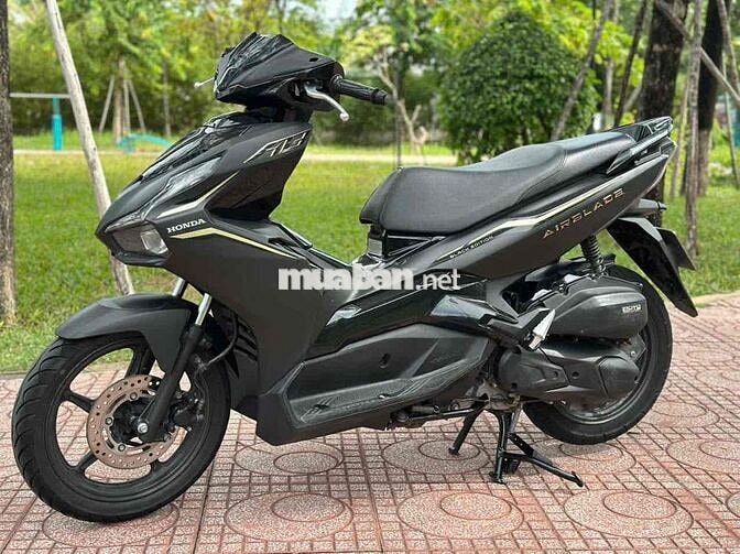 Honda Air Blade Đen