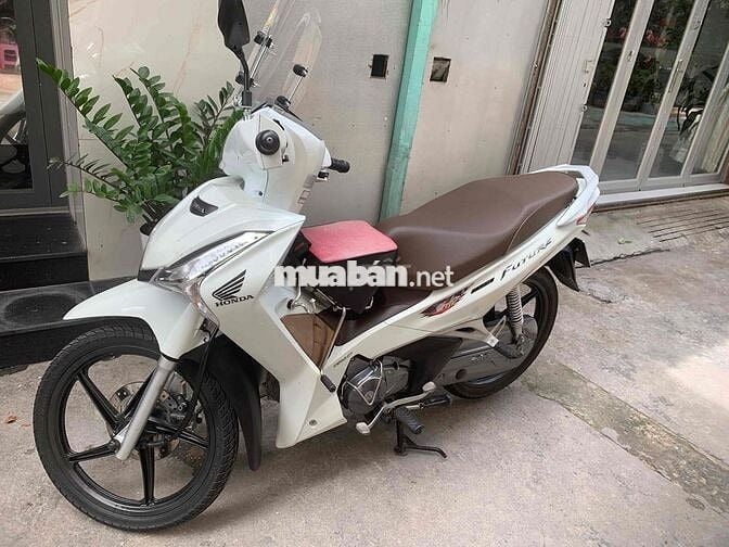 Honda Future mua 2020 Trắng 10000 km