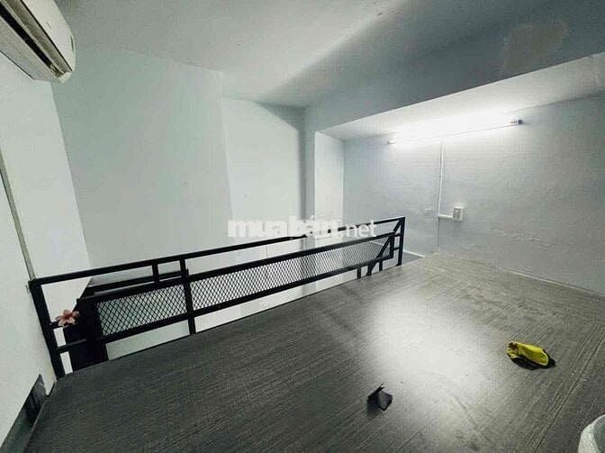 Giảm 500k - Duplex Rộng Rãi Gác Cao 2m- Nguyễn Thái Són