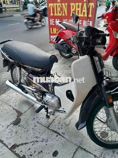 Honda Dream Thái 2005 Trắng Tím Thái Lan