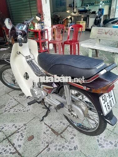 Honda Dream Thái 2005 Trắng Tím Thái Lan