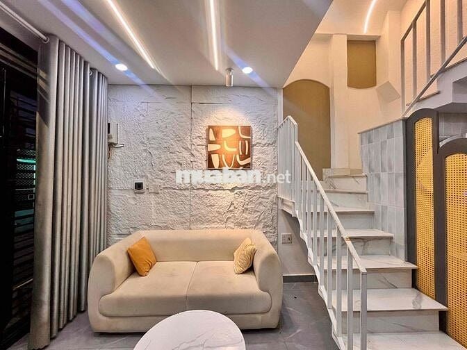 Cho thuê nhà 2Pn 2Wc - Sẵn nội thất, gần Ngã 4 Dương Quảng Hàm - NTS