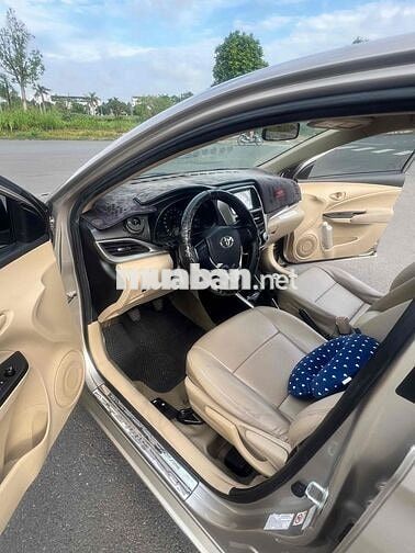 Toyota Vios 2018 Vàng cát
