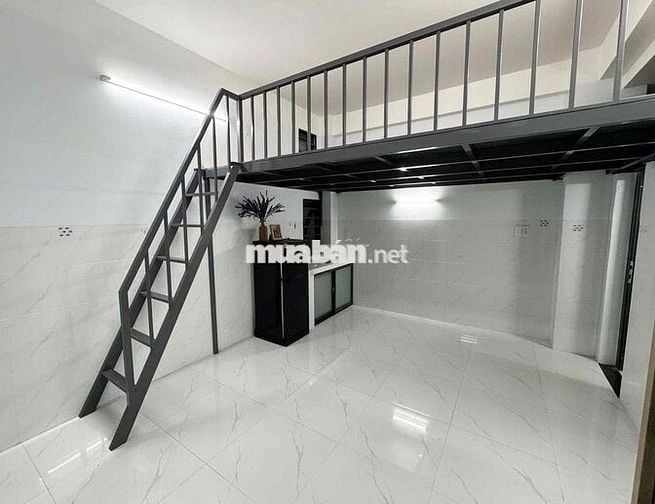 Phòng rộng 30m2 mới xây ngay Phạm Văn Chiêu