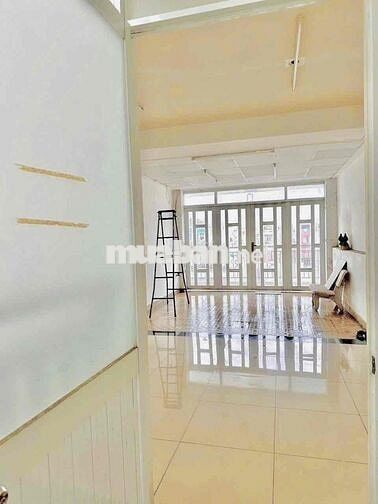 CHO THUÊ MẶT TIỀN 4.2X20M ĐƯỜNG 15 NGAY CHỢ TÂN QUY Q7