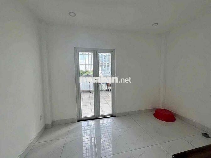 CHO THUÊ NHÀ ĐƯỜNG SỐ 9. P16 CÓ NỘI THẤT