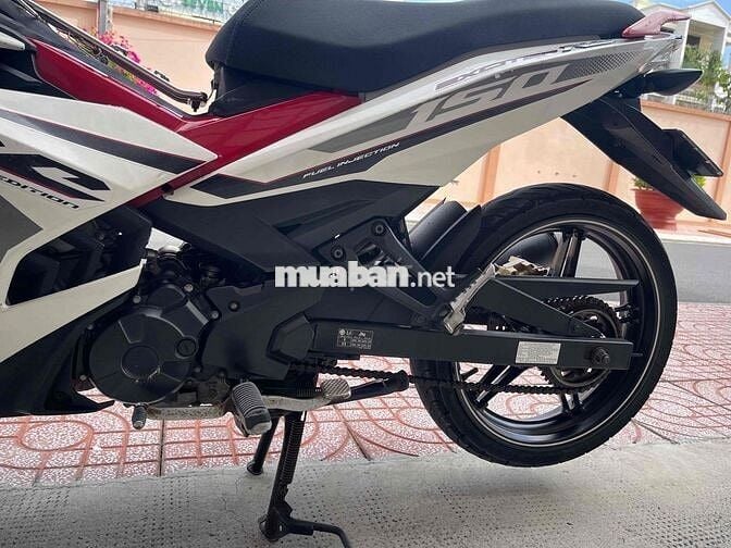 Yamaha Exciter 150 Trắng đỏ qua sử dụng chính chủ