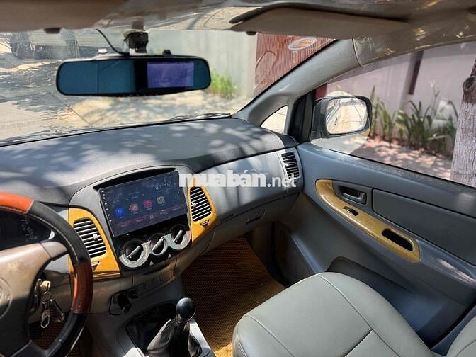 Toyota Innova J 2007 Full G Bạc Số sàn