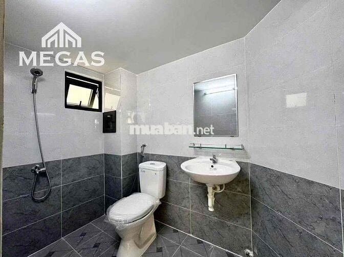 Căn Hộ 1 Phòng Ngủ + 1 Phòng Gác Mới, Đầy Đủ Nội Thất, Gần CV Phần Mềm