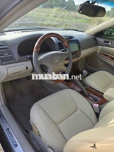 Toyota Camry 2004 Số sàn Đen