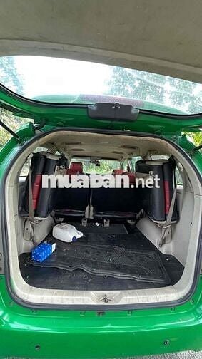 Toyota Innova 2015E Xanh lá