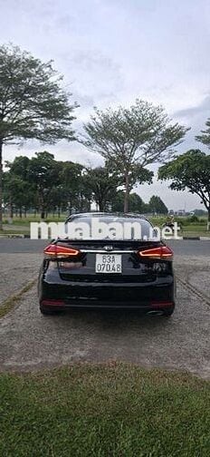 Kia Cerato 1.6 2017 Đen