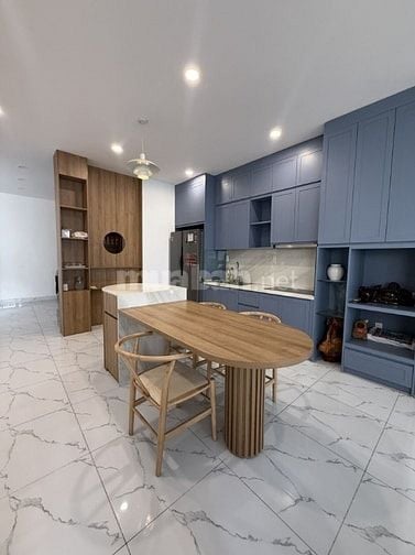 Cho thuê biệt thự mini, Huỳnh Tấn Phát Q7 DT 118m2 ngang 8.4m. 