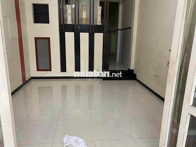 Nguyên căn, dt 4x14, 3PN, 2WC, hẻm oto sát bên Aeon Tân Phú