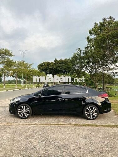 Kia Cerato 1.6 2017 Đen