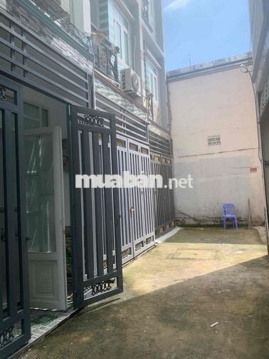 Bán nhà 3.1x9.1m, 2 lầu 3pn, HXH, CCVB, Hiệp Thành, Q12.