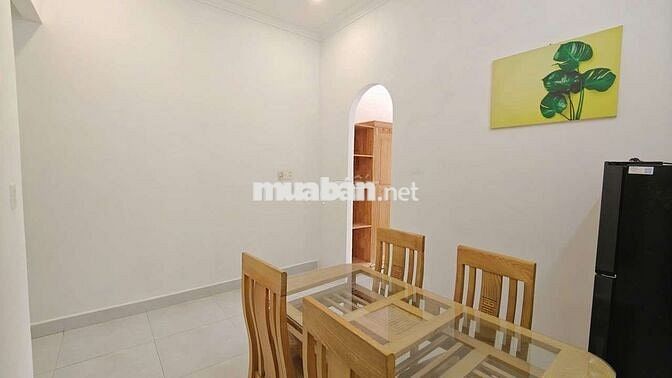 Căn Hộ Tách Bếp 40m2 Cửa Sổ Thoáng Mát Gần Sân Bay, Quận Tân Bình