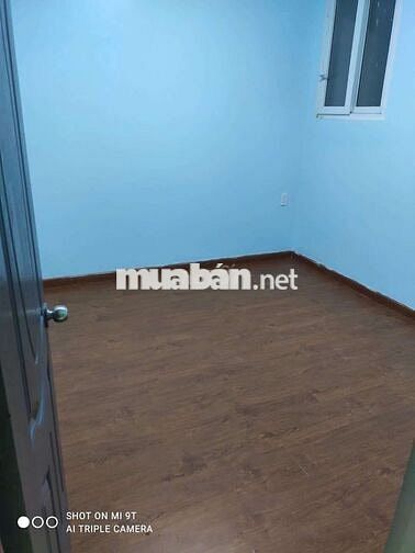 cho thuê Toky Tower. 2pn 1wc. nhà trống.  cơ bản . full nội thất có cả
