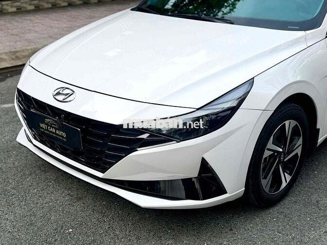 Hyundai Elantra 1.6AT 2022 Trắng 61.000km