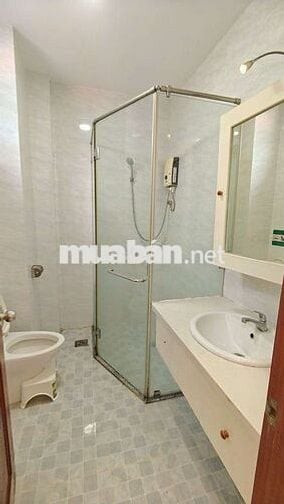 Căn Hộ Tách Bếp 40m2 Cửa Sổ Thoáng Mát Gần Sân Bay, Quận Tân Bình