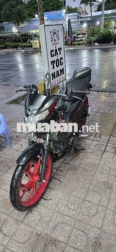 Suzuki Satria F150 Đen đỏ Nhập khẩu