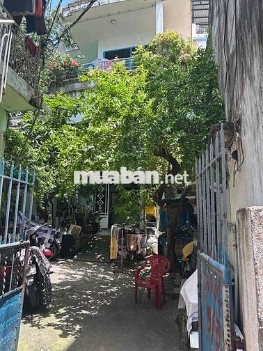 Cần bán gấp nhà đường Chử Đồng Tử, Tân Bình. Gần chợ Tân Bình