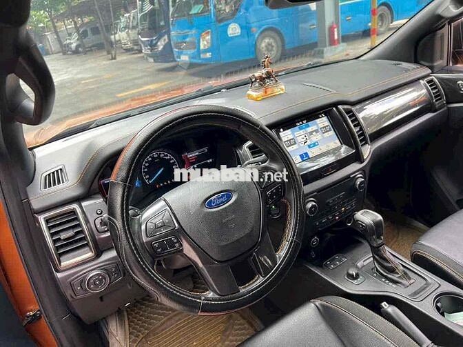 Ranger Wildtrak 4x4 Sx cuối 2018 xuất VAT cao.