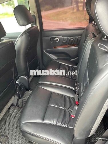 Nissan Grand Livina Xám 7 chỗ xăng